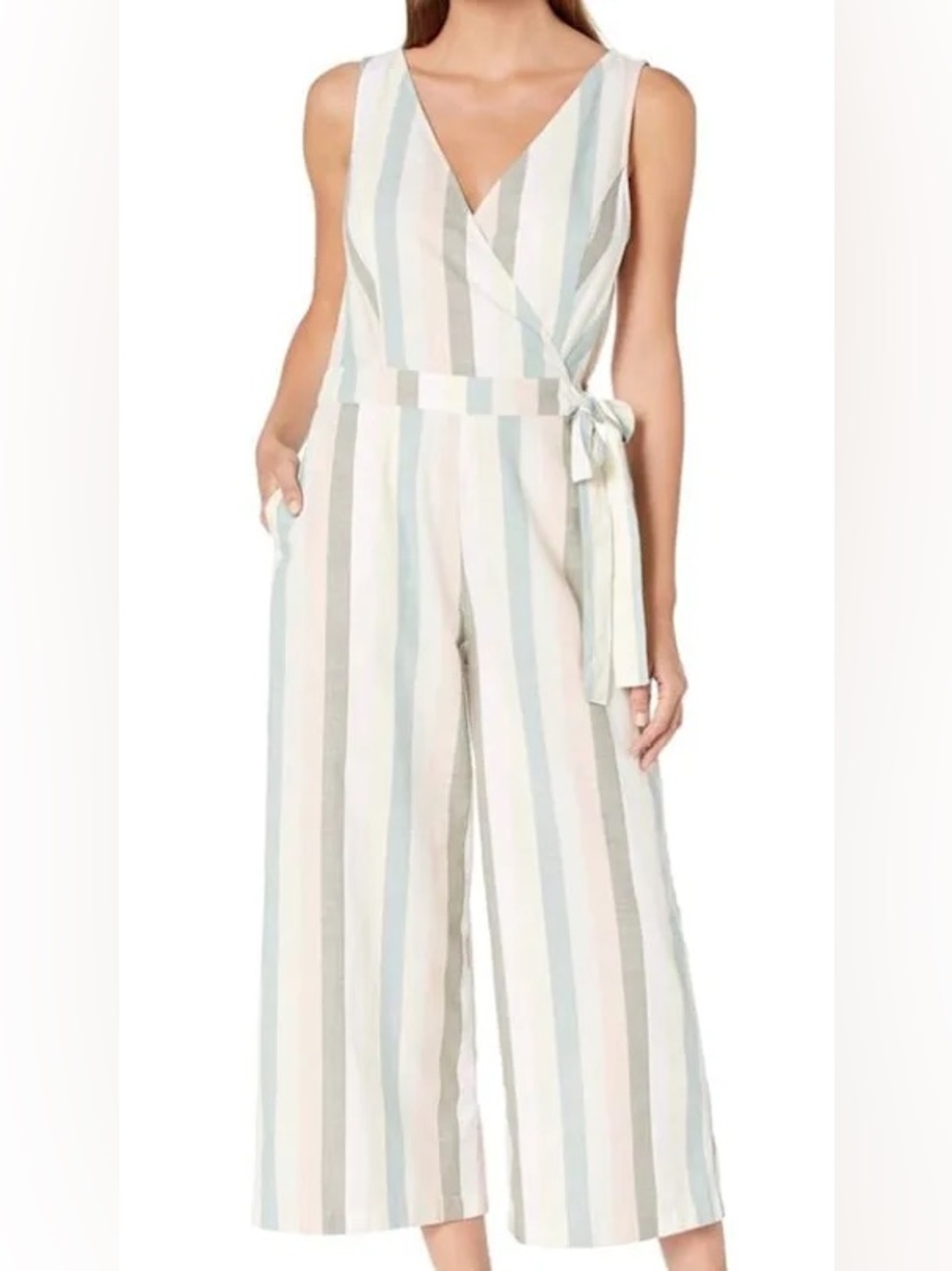 Lucky Brand Women's Sleeveless V Neck Tie Waist Daisy Jumpsuit cropped medium